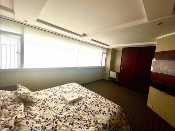 1420 Lujosa Habitacion - Hotel Akros Кіто Екстер'єр фото