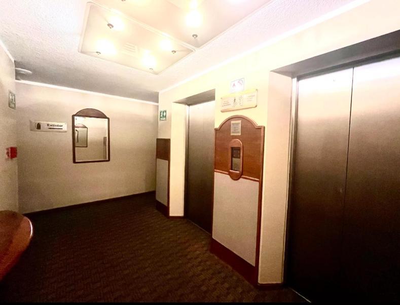 1420 Lujosa Habitacion - Hotel Akros Кіто Екстер'єр фото